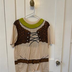 Dreamworks Cream and Brown Adventure Tee SHREK adult size x-large
